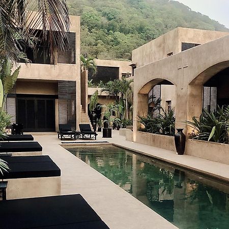 The Casa Saint George Hotel 特隆戈内斯 外观 照片